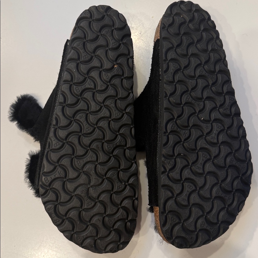Birkenstock Black shearling Arizona slipper size 41
